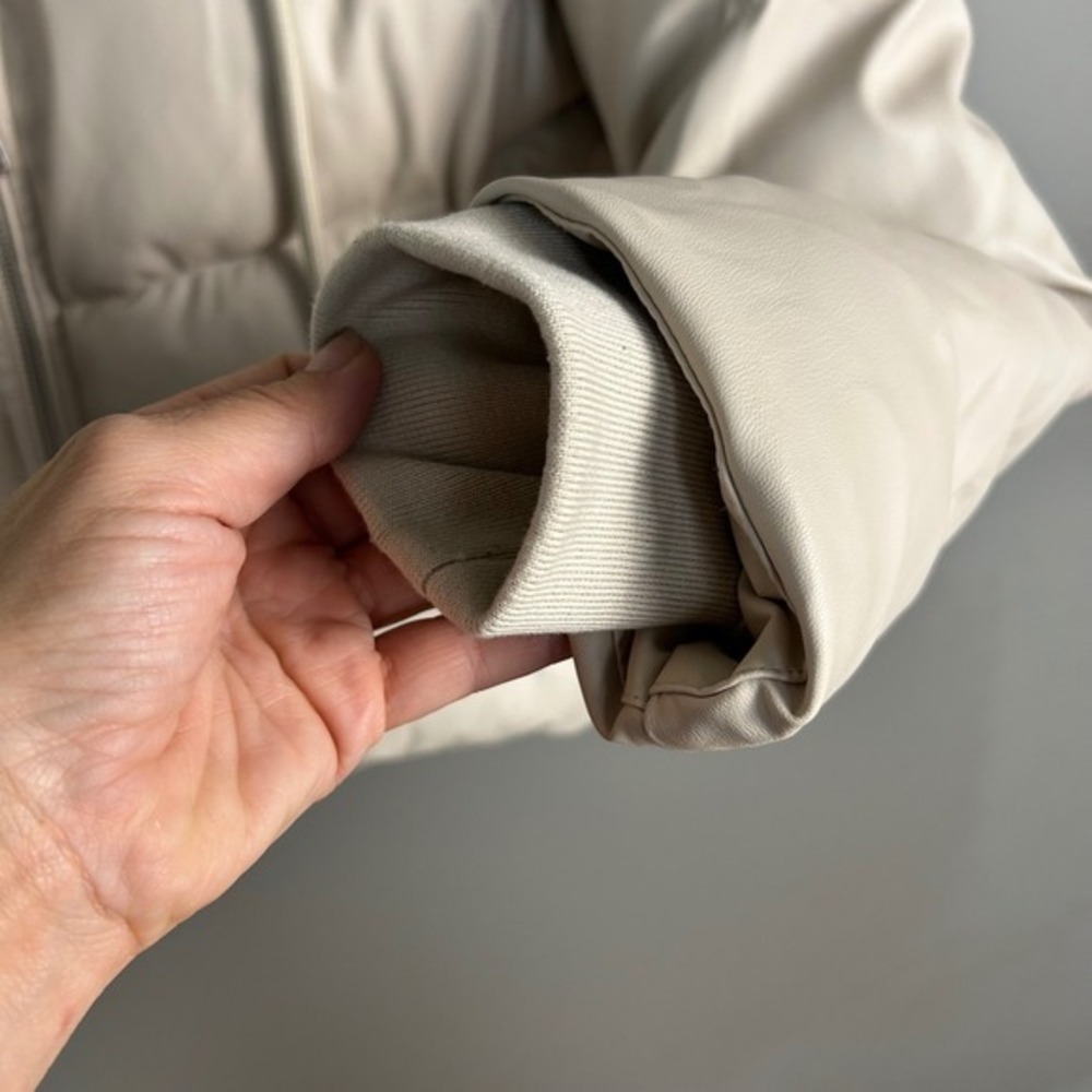 Zara Puffer Jacket XS Beige Faux Leather Quilted Hooded BLOGGER FAV Cropped‎ NEW - Picture 8 of 12